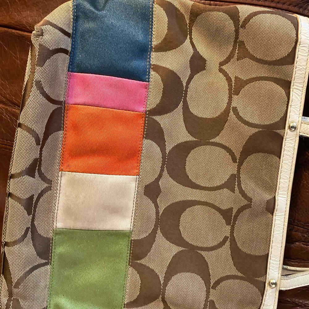 Purse - Picture 8 of 9